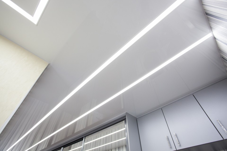 Заказать световые потолки с линией света в г. Ликино-Дулёво