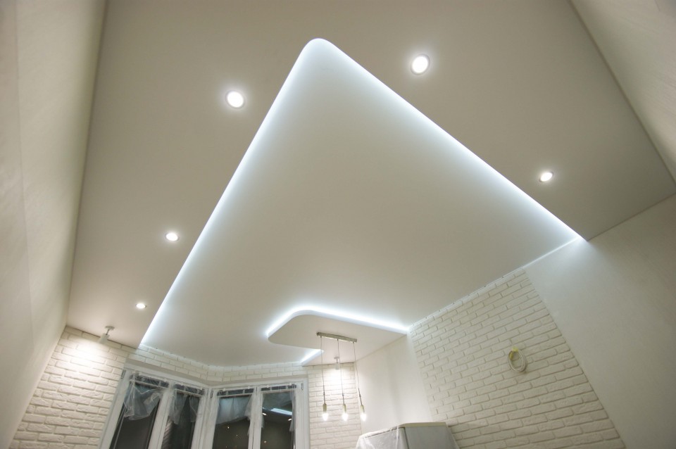 Заказать парящие натяжные потолки в г. Ликино-Дулёво